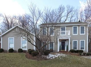 531 Prospector Ridge Dr, Ballwin, MO 63011