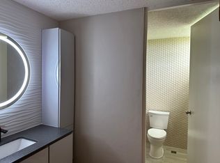 17 Calle Un, Guaynabo, PR 00968