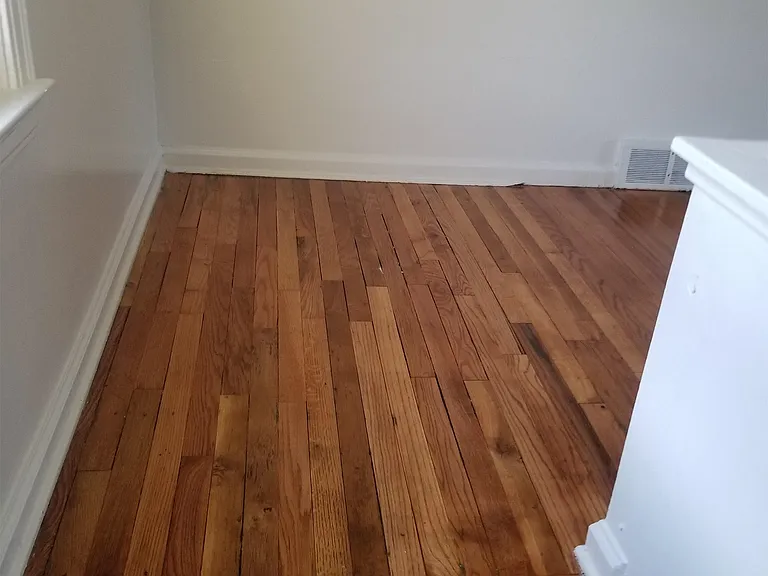 15332 Saint Marys St — Photo 23