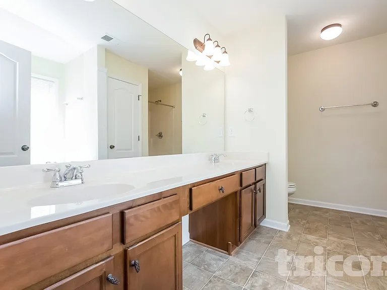 227 Bethany Manor Ct — Photo 9