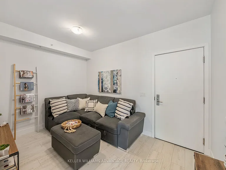 39 Sherbourne St #808 — Photo 2
