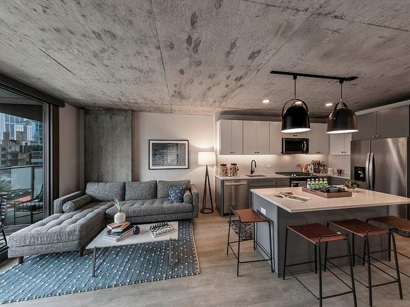 1st image of 163 W Huron St #413