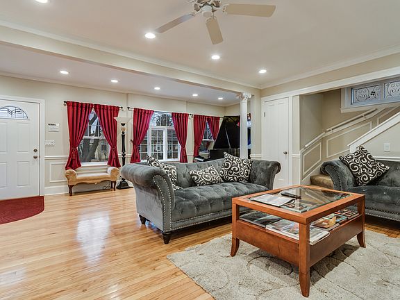 5th image of 5847 N Oconto Ave