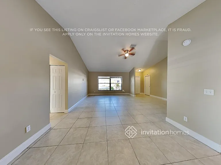 359 Las Palmas St — Photo 6