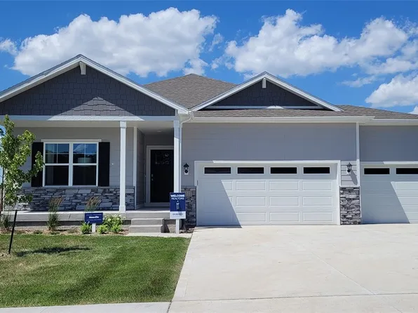 25111 Eagle Vista Dr, Adel, IA 50003