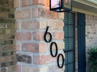 600 Woodland West Dr, Woodway, TX 76712