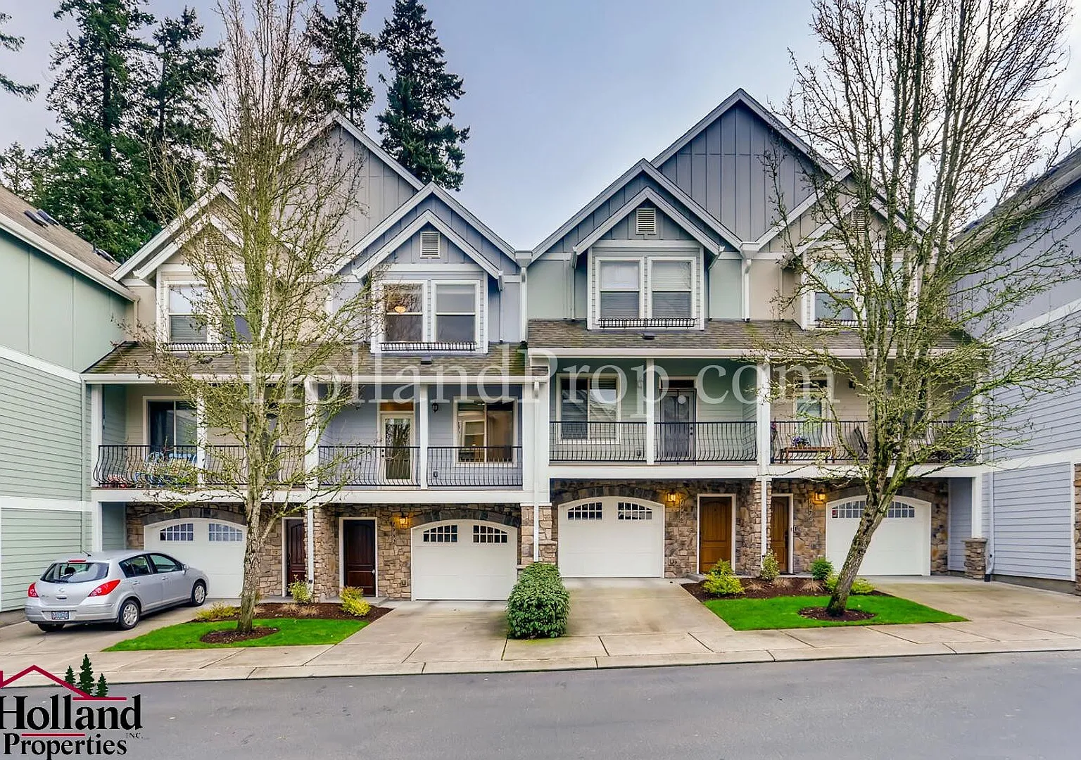 ** Best Price ** Modern Two-Story Home in Hillsboro Move-In Ready! — Photo 1