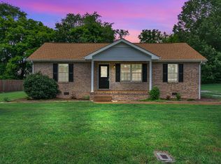 139 Cora St, Portland, TN 37148
