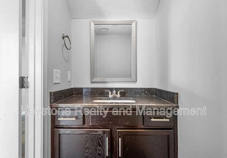 133 Melbourne Dr #F — Photo 8