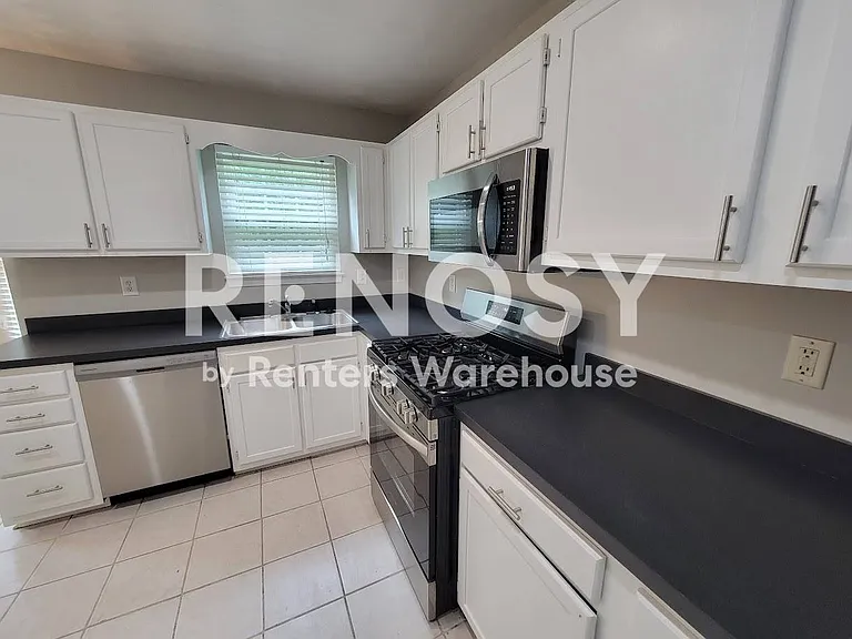 45 Creekside Dr #14 — Photo 11