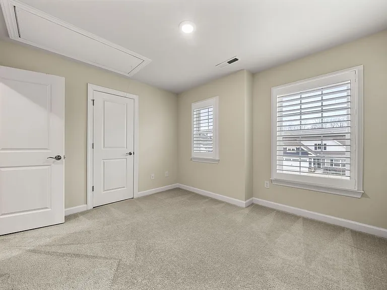 17019 River Race Dr — Photo 27