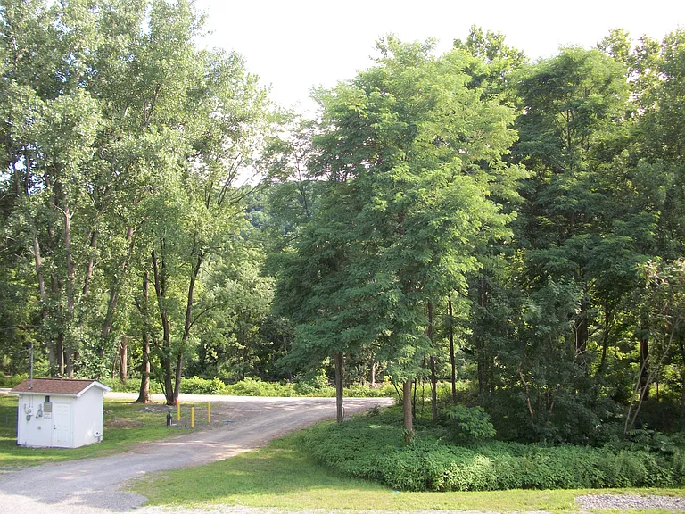 79 Lagrange Ln #4 — Photo 9