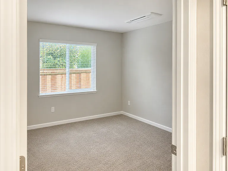 295A Pullman Ave — Photo 2