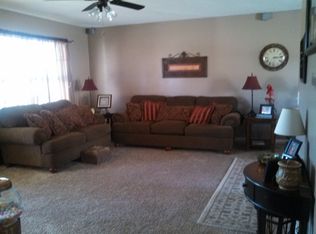 252 W Carter Ave, Blackshear, GA 31516