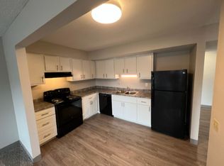2579 Izard Ct #C, Omaha, NE 68131