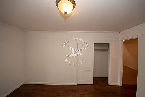 Rented by Red Sparrow Realty Group | media 42