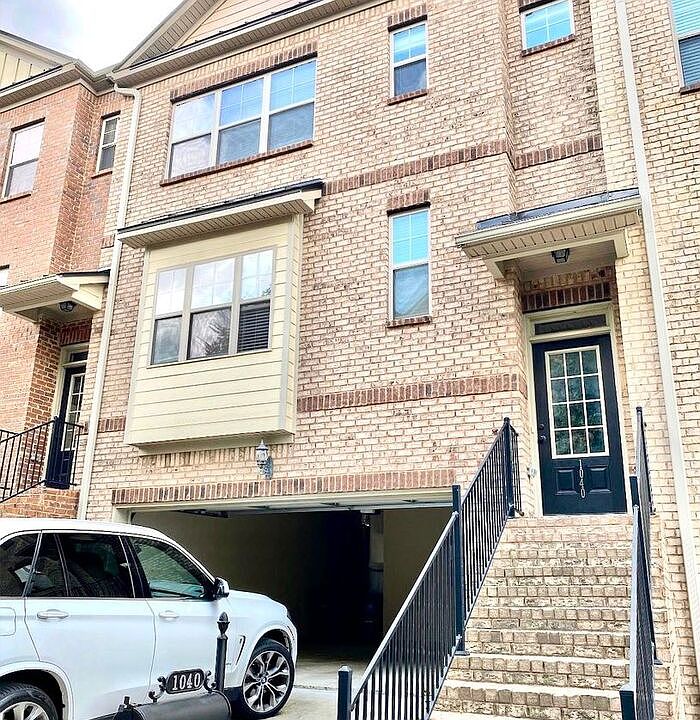 1st image of 1040 Jardin Ct