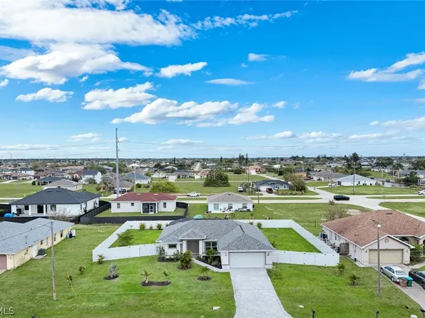 2013 NW Juanita Pl, Cape Coral, FL 33993