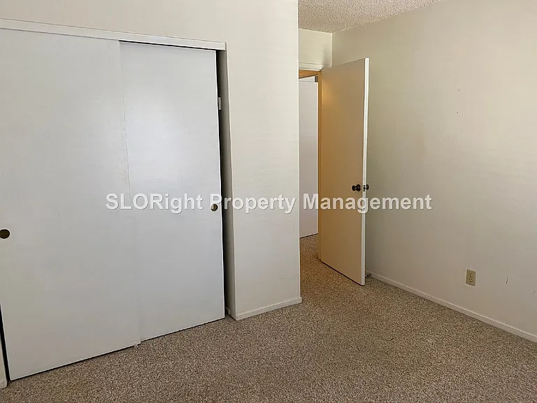1351 Royal Way #18 — Photo 7