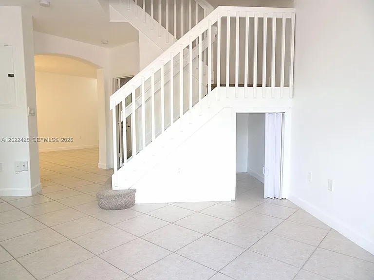 5460 NW 107th Ave #115 — Photo 9