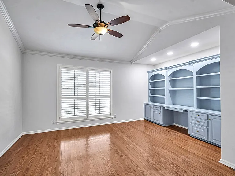 5504 Kingston Dr — Photo 20