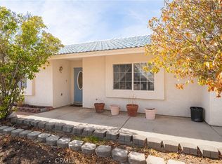 11068 Saratoga Rd, Apple Valley, CA 92308