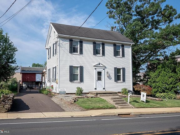 2nd image of 120 S Main St