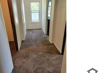 13031 McCracken Rd, Garfield Heights, OH 44125