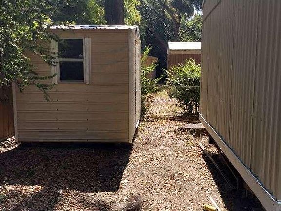 4th image of 2205 Dora St #2205