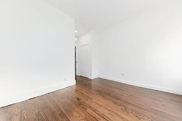 Rented by Keyo  | media 6