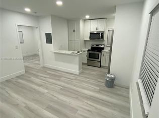 3071 SW 27th Ave APT 4, Miami, FL 33133