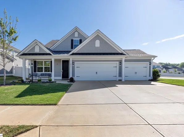 211 Encampment Blvd, Simpsonville, SC 29681