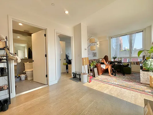 Rented by Doorway NYC, LLC | media 9