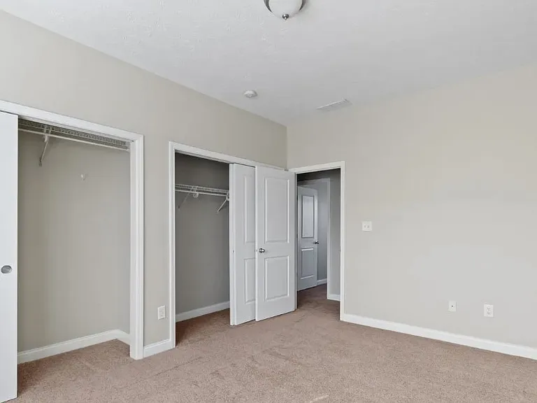 2605 Carrollton Ave — Photo 13