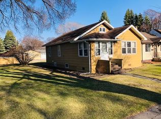 1101 Cherry St, Grand Forks, ND 58201