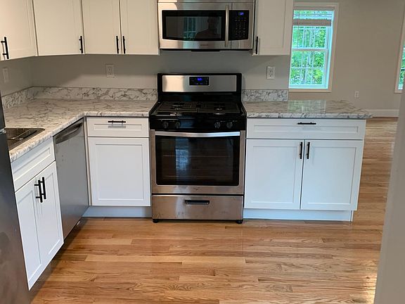 2nd image of 440 Court St #1
