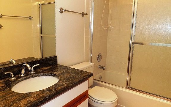 3rd image of 367 Hunterdon Ct #3367A