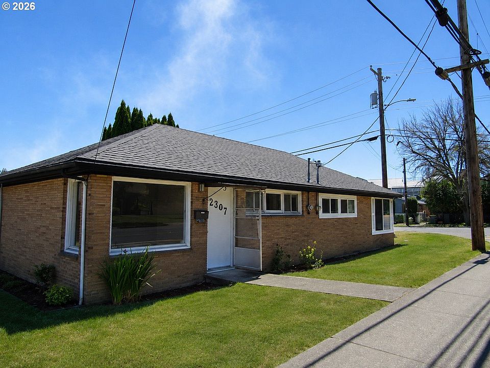 1st image of 2307 Sunset Dr