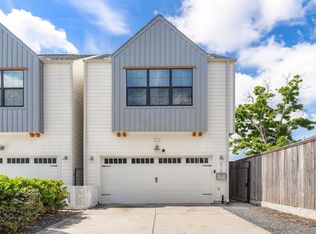 929 Nadine St, Houston, TX 77009