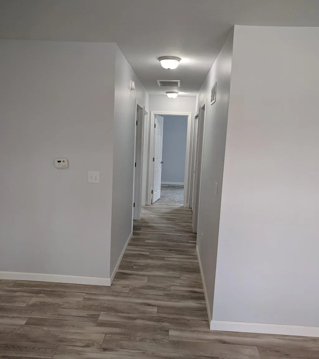 3031 Logan Ln — Photo 3