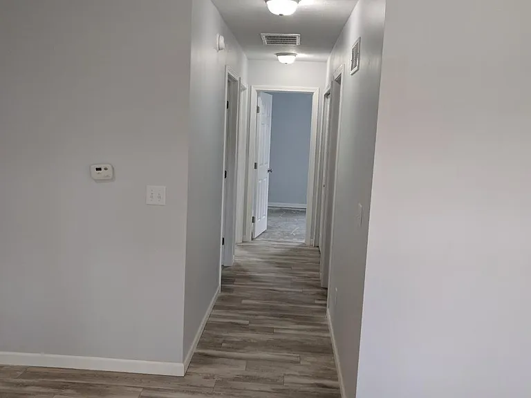 3031 Logan Ln #2 — Photo 3