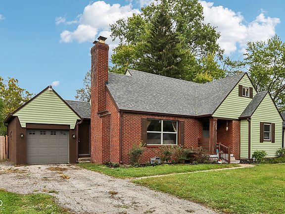 3rd image of 4120 Roselawn Dr