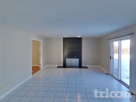 2nd image of 7652 Brittany Ct