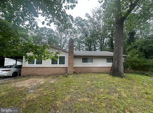 956 N Main St, Glassboro, NJ 08028