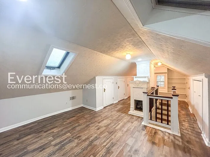 756 S Willett St — Photo 24