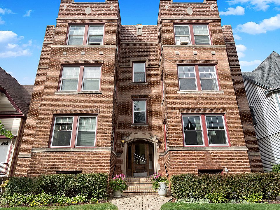 1st image of 429 Wisconsin Ave #2