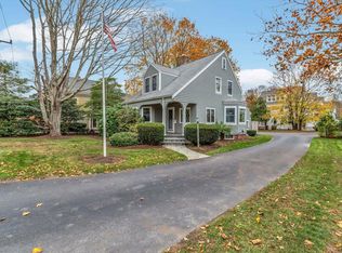 38 Old Bridge Rd, Bourne, MA 02532
