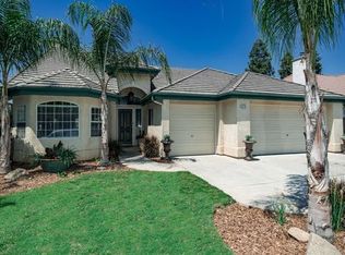 876 Pistachio Ave, Clovis, CA