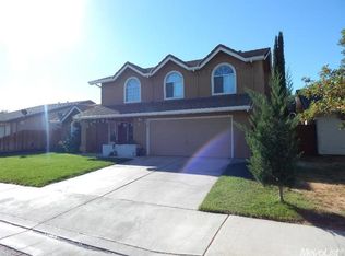 1025 Peachwood Ct, Los Banos, CA 93635