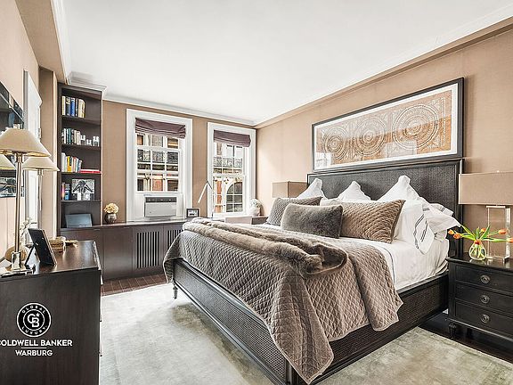 3rd image of 41 5th Ave APT 10C